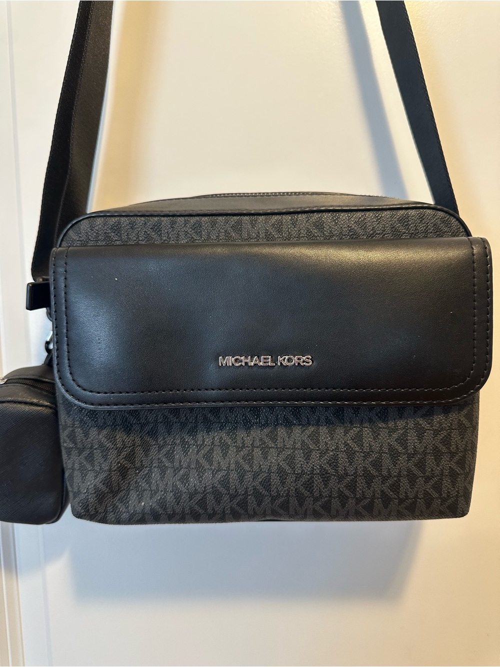 Michael Kors Cooper Crossbody Bag
